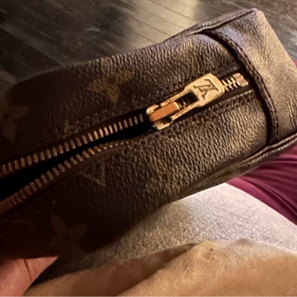 Louis Vuitton monogram trousse toilette - Picture 8 of 10